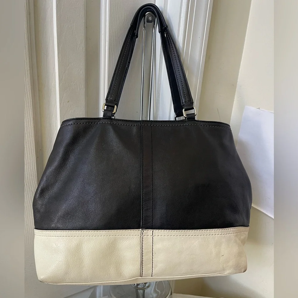 Coach Hampton Weekend color block leather tote bag - Picture 15 of 15